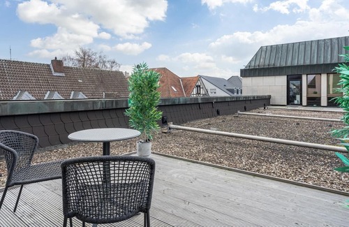 Lippstadt Apartamento | ☆BRIGHT: Heart of City | Kitchen | RoofTerrace