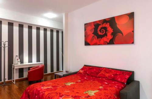 Giambellino Apartamento | Bright House in Milan