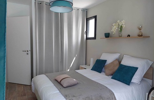 Perigny Villa | Bright house with heated swimming pool near to La Rochelle and Ile de Ré