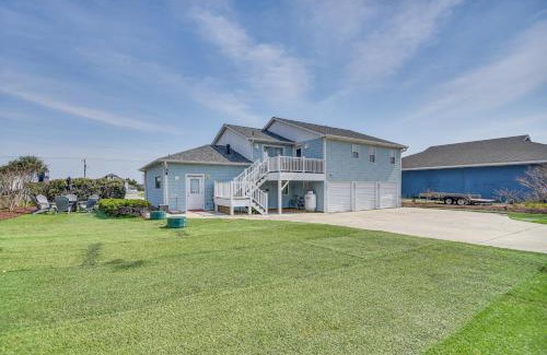 Sea Scape Casa | Bright Kitty Hawk Home with Hot Tub, Walk to Beach!