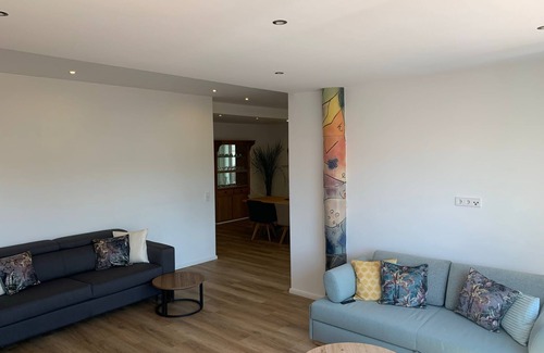 Ueberlingen Apartamento | Bright large vacation apartment with terrace and large professional kitchen