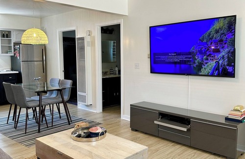 Willmore Casa | Bright Little House