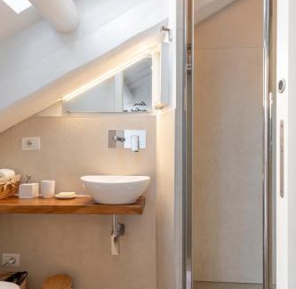 Magenta Apartamento | Bright mini studio in the heart of Milan