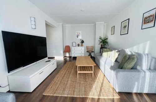 Kuressaare Apartamento | Bright Modern Apartment - Central Kuressaare