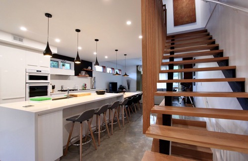Humber Bay Casa | Bright Modern Architectural Home - Peaceful Area close to downtown