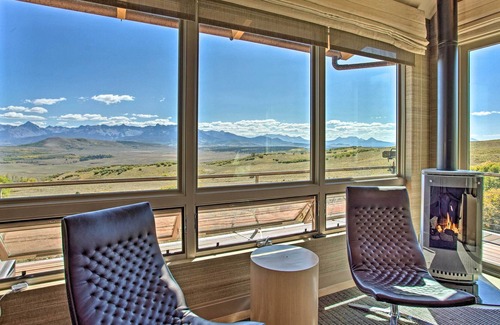 Ridgway Casa | Bright & Modern Escape w/ San Juan Mtn Views!