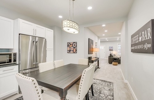 Presque Isle Cabaña | Bright & Modern Home: 2 Mi to Presque Isle Airport