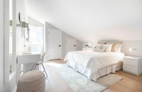 Mont-Tremblant Apartamento | Bright & Modern Lac Tremblant Condo with Views