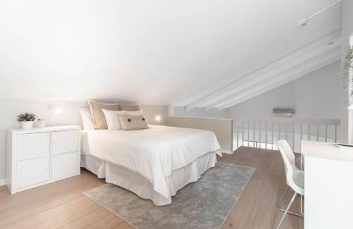 Mont-Tremblant Apartamento | Bright & Modern Lac Tremblant Condo with Views