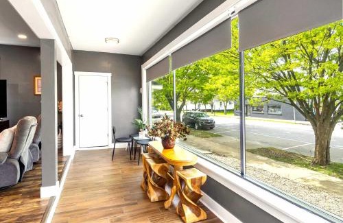 New Albany Casa | Bright New Albany Home 12 Mi to Churchill Downs
