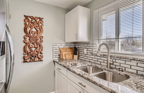 Arvada Plaza Area Casa | Bright, Newly Remodeled, 4 Bed/2 Bath Arvada Home