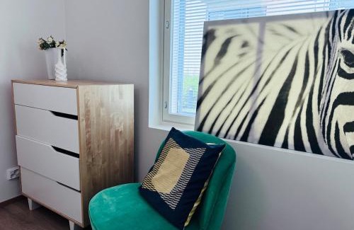 Lantinen District Apartamento | Bright Nordic-Style 2BR
