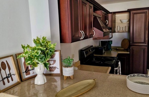 Escazú Apartamento | Bright, Peaceful Escape in Prime Escazú