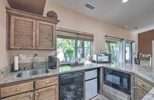 Poway Apartamento | Bright Poway Studio w/ Shared Outdoor Pool!