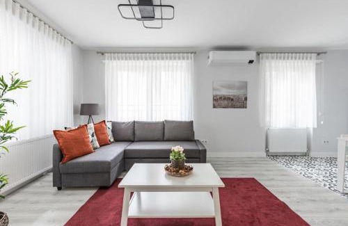 Bebek Apartamento | Bright Private Modern 2bd1bath Bebek Gem! #247