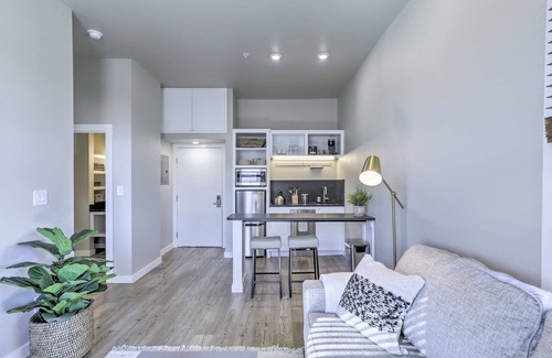 Downtown Apartamento | Bright San Marcos Apartment w/ Ideal Location
