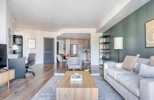 Hillsdale Apartamento | Bright San Mateo 2BR w/ Gym, Pool & W/D, nr Town Sq mall, by Blueground