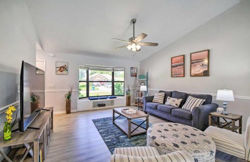 Sebastian Highlands Casa | Bright Sebastian Home with Pool about 7 Mi to Beach!