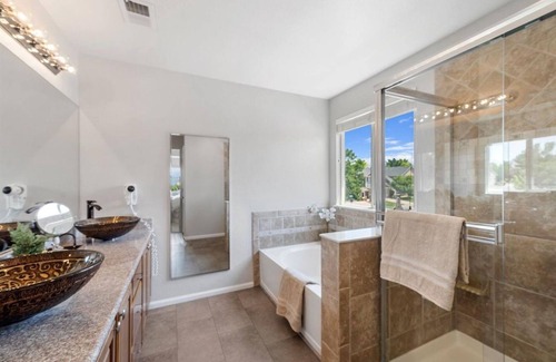 Brighton Casa | Bright Serene Spacious Brighton House