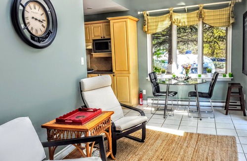Picton Casa | BrightSky Getaway cerca de Sandbanks en la isla de Sheba en el condado de Prince Edward