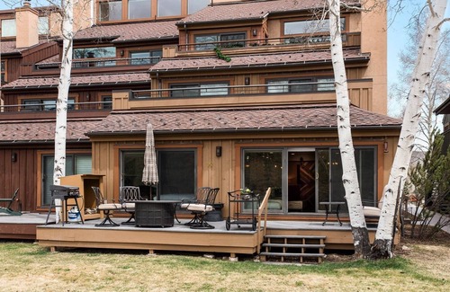 Snowmass Village Condominio | 10% off your Summer Getaway! Stay 5+ nights now through Labor Day