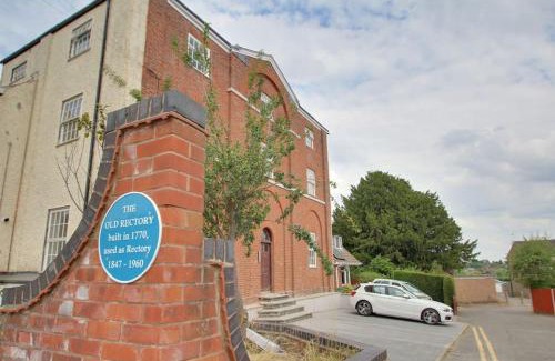 Markfield Apartamento | Bright spacious 1bed flat, with off-road parking!