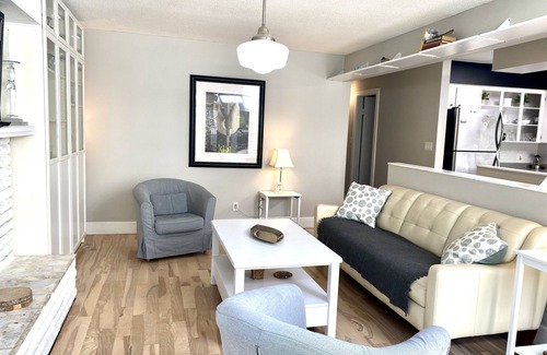 Upper Lonsdale Casa | Impresionantes vistas del centro de Vancouver !!!