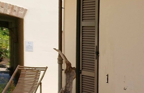 Forli Apartamento | Estudio minimalista en el centro histórico de Forli.