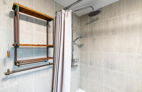 St. Dunstan's Apartamento | Bright Stepney Green Nest