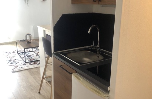 Costieres Apartamento | Bright studio