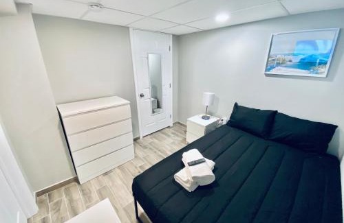 Haledon Casa | Bright, Stylish and Comfortable Room with Workspace!