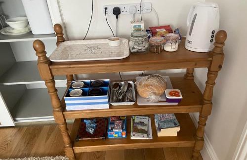 Whitstable Casa | Bright Suite