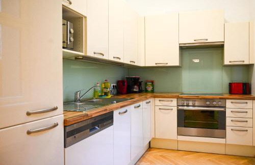 Alservorstadt Apartamento | Bright Suite Universitaet Wien