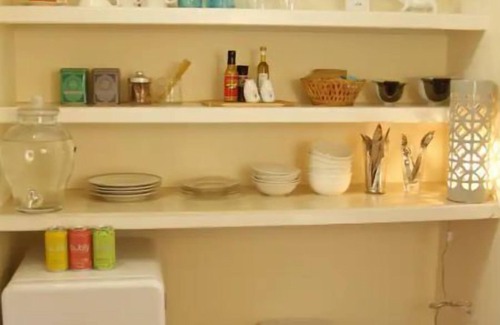 West End Apartamento | Bright & Sunny West End Apartment with Private Parking.