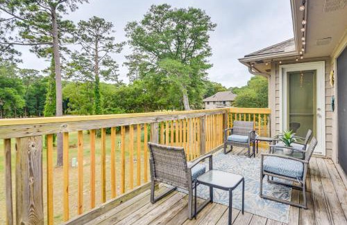 Sea Trail Apartamento | Bright Sunset Beach Condo with Golf Course View