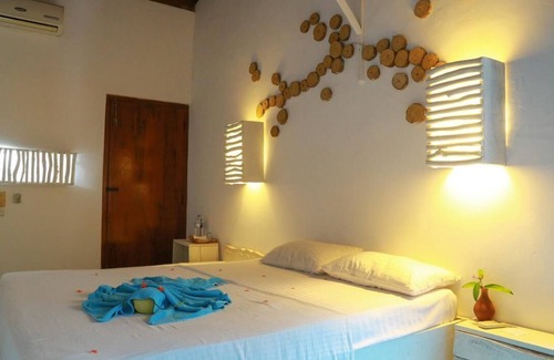 Hikkaduwa Casa | Bright Sunshine Guest House