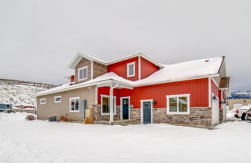 Swan Valley Casa | Bright Swan Valley Townhome Hike, Fish and Ski!