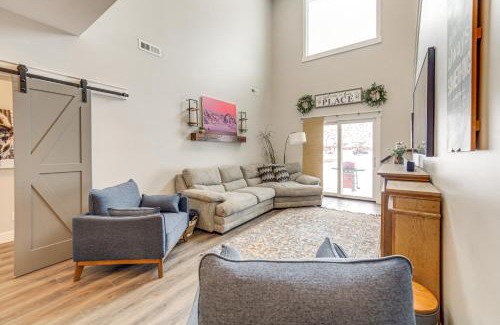 Swan Valley Casa | Bright Swan Valley Townhome Hike, Fish and Ski!