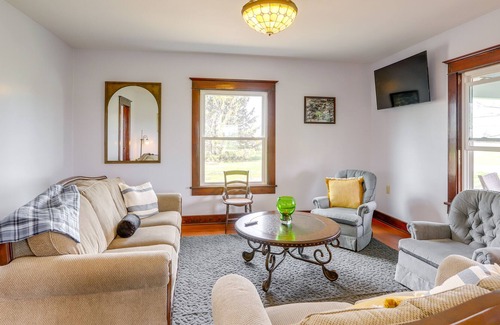 Van Wert Cabaña | Bright Van Wert Home: 1/2 Mi to Golf Course!