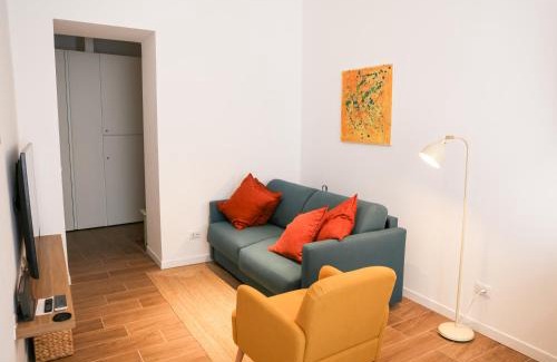 Prati Apartamento | Bright Vatican Apartment