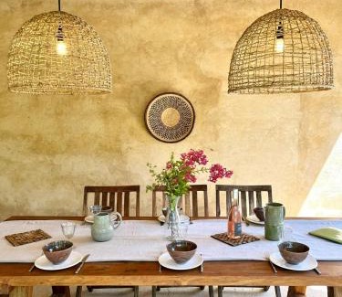 Cereste Casa | Bright Villa In The Heart Of Luberon