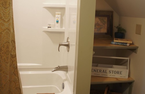 Union Apartamento | Bright Village Studio apartamento en Mid-Coast Maine