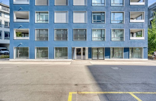 Alt-Wiedikon Apartamento | Bright Wiedikon 3.5 Room w/ Storage & W/D, near Market, by Blueground