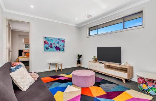 Brompton Casa | 'Brightly Brompton' A Family Delight by the Park