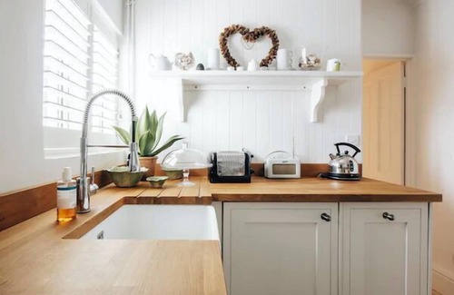 Kemptown Apartamento | Brighton Beach Apartment Parking Free On-site & EV Charger