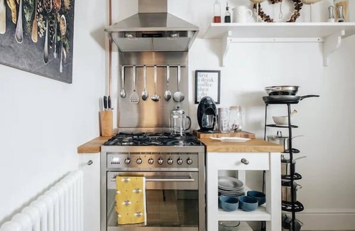 Kemptown Apartamento | Brighton Beach Apartment Parking Free On-site & EV Charger
