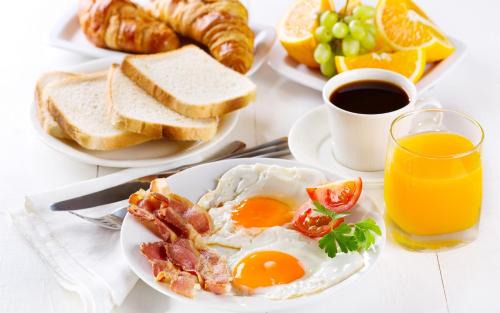 New Town Hotel | Brill Raj Palace Near City Centre 2