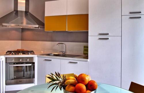 Lezzeno Apartamento | Apartamento con vistas panorámicas a las aguas azules del lago de Como y a sus verdes montañas.