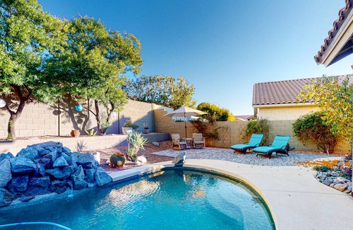 Tatum Ranch Casa | Brilliant home with pool, lovely patio, washer/dryer & central AC