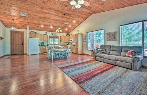 Happy Jack Cabina | Bring a Pet: Happy Jack Cabin w/ Fire Pit!
